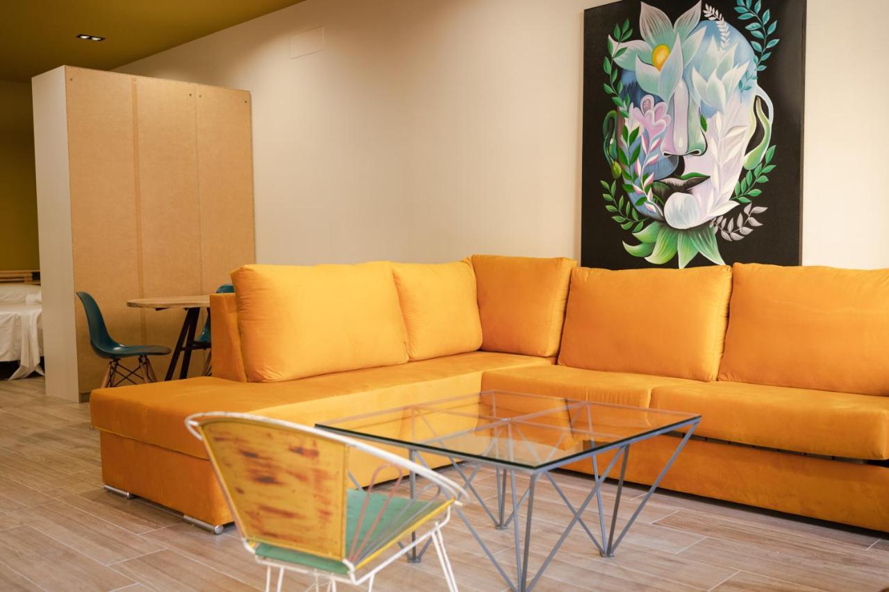 Ziryad Apartamentos 1 กอร์โดบา ภายนอก รูปภาพ